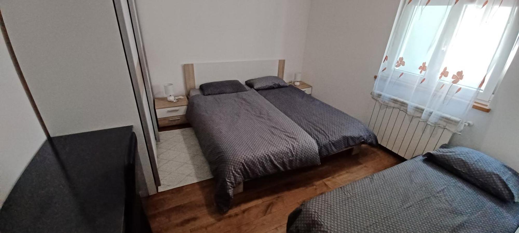 Vile Park Apartments Pula Bagian luar foto